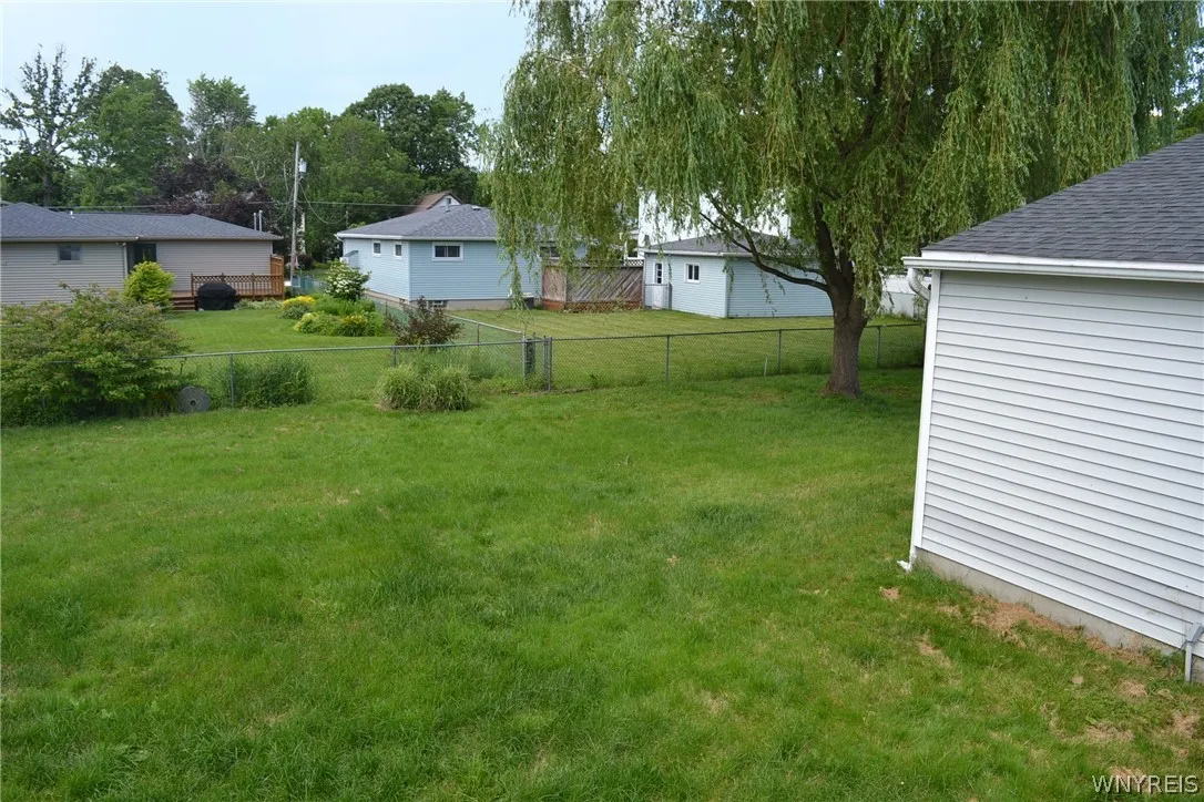 3966 Grant Avenue, Hamburg, New York 14075, Hamburg, New York 14075, 4 Bedrooms Bedrooms, 6 Rooms Rooms,1 BathroomBathrooms,Residential,Closed,3966 Grant Avenue, Hamburg, New York 14075,0,B1547088