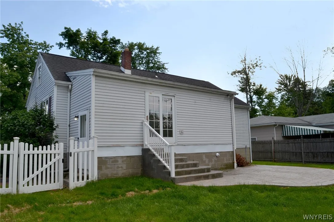 3966 Grant Avenue, Hamburg, New York 14075, Hamburg, New York 14075, 4 Bedrooms Bedrooms, 6 Rooms Rooms,1 BathroomBathrooms,Residential,Closed,3966 Grant Avenue, Hamburg, New York 14075,0,B1547088