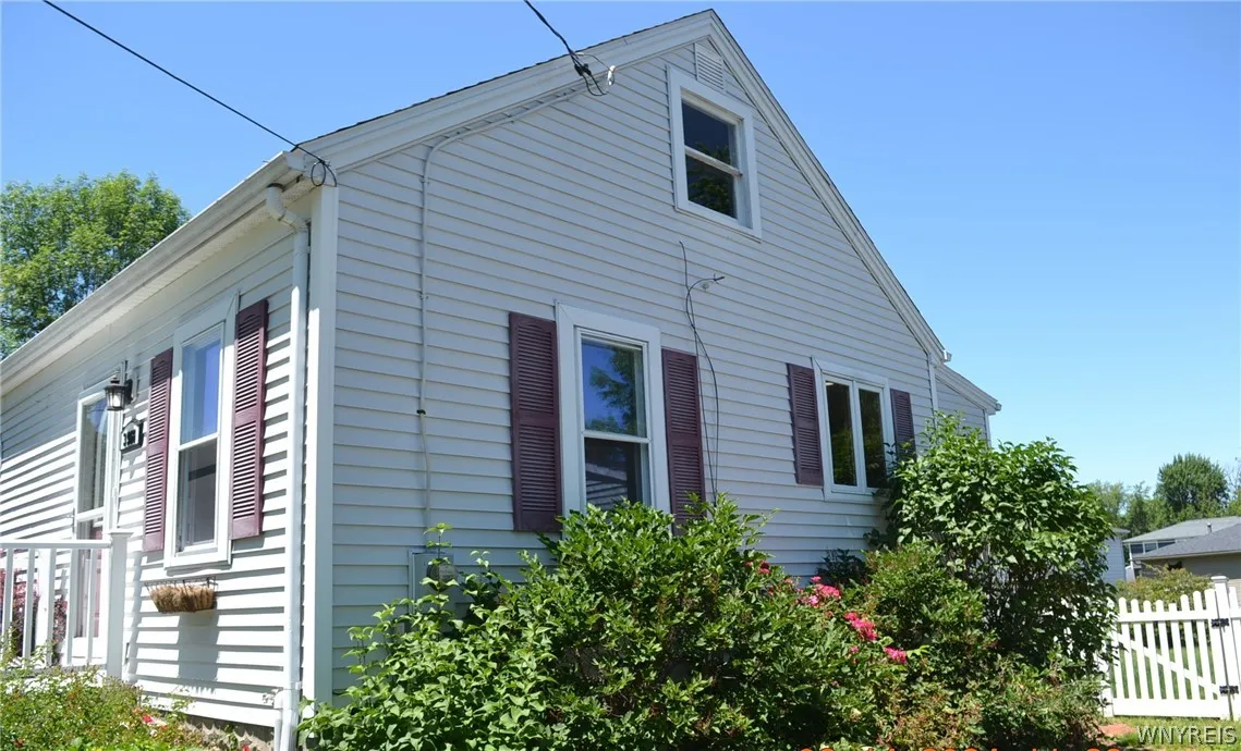 3966 Grant Avenue, Hamburg, New York 14075, Hamburg, New York 14075, 4 Bedrooms Bedrooms, 6 Rooms Rooms,1 BathroomBathrooms,Residential,Closed,3966 Grant Avenue, Hamburg, New York 14075,0,B1547088