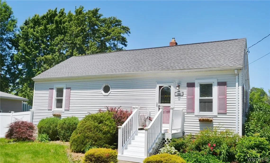 3966 Grant Avenue, Hamburg, New York 14075, Hamburg, New York 14075, 4 Bedrooms Bedrooms, 6 Rooms Rooms,1 BathroomBathrooms,Residential,Closed,3966 Grant Avenue, Hamburg, New York 14075,0,B1547088