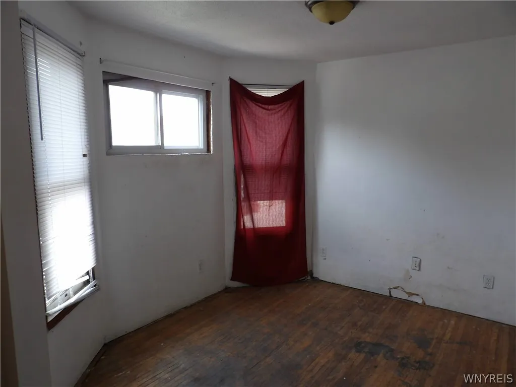 275 Hoyt Street, Buffalo, New York 14213, Buffalo, New York 14213, 3 Bedrooms Bedrooms, 6 Rooms Rooms,1 BathroomBathrooms,Residential,Closed,275 Hoyt Street, Buffalo, New York 14213,0,B1546920