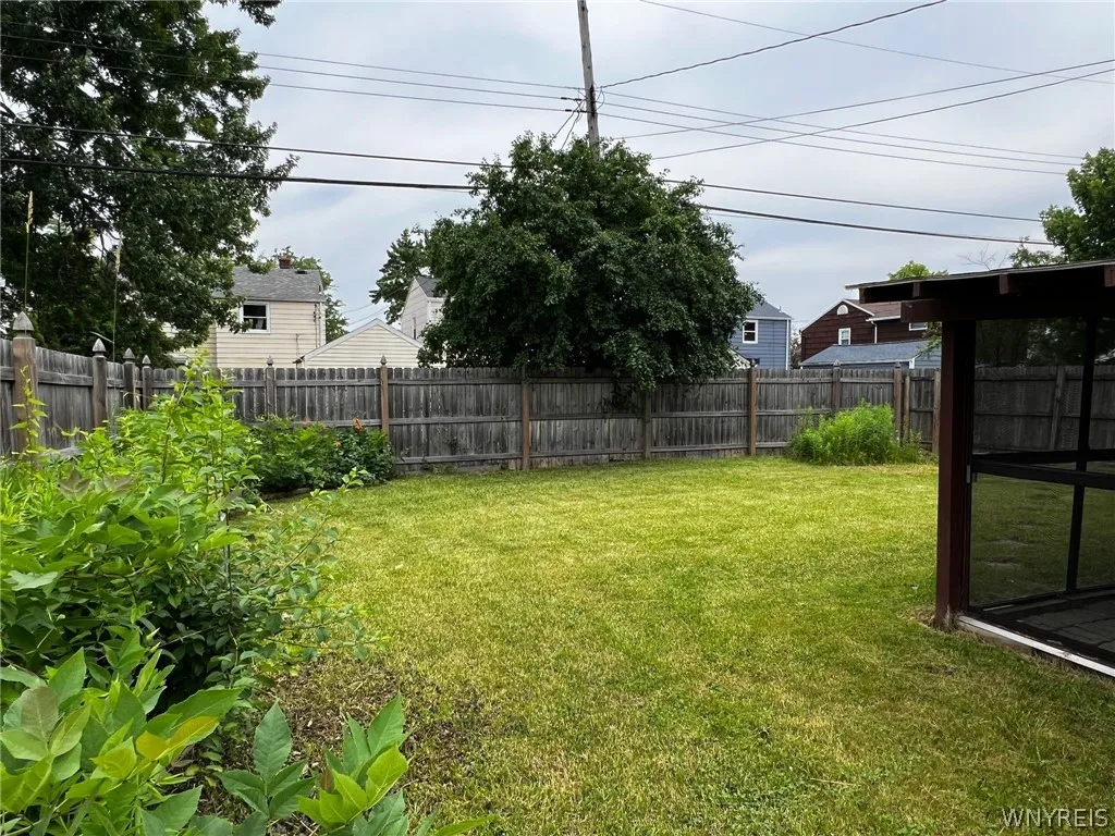 644 Harrison Avenue, Tonawanda-town, New York 1422, Tonawanda, New York 14223, 3 Bedrooms Bedrooms, 6 Rooms Rooms,1 BathroomBathrooms,Residential,Closed,644 Harrison Avenue, Tonawanda-town, New York 1422,0,B1547337