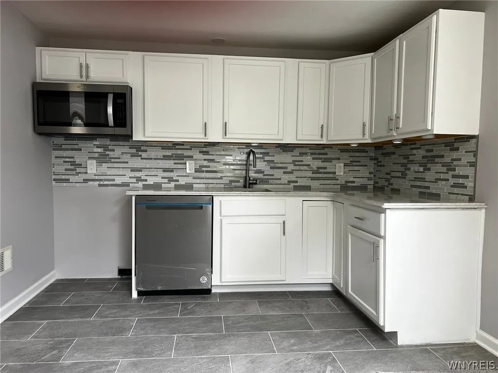 644 Harrison Avenue, Tonawanda-town, New York 1422, Tonawanda, New York 14223, 3 Bedrooms Bedrooms, 6 Rooms Rooms,1 BathroomBathrooms,Residential,Closed,644 Harrison Avenue, Tonawanda-town, New York 1422,0,B1547337