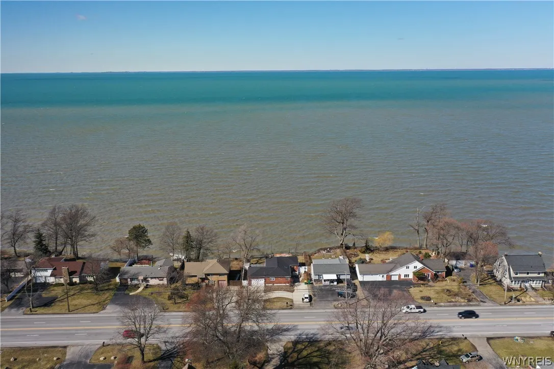 4532 Lake Shore Road, Hamburg, New York 14075, Hamburg, New York 14075, 3 Bedrooms Bedrooms, 7 Rooms Rooms,2 BathroomsBathrooms,Residential Lease,Closed,4532 Lake Shore Road, Hamburg, New York 14075,0,B1547349