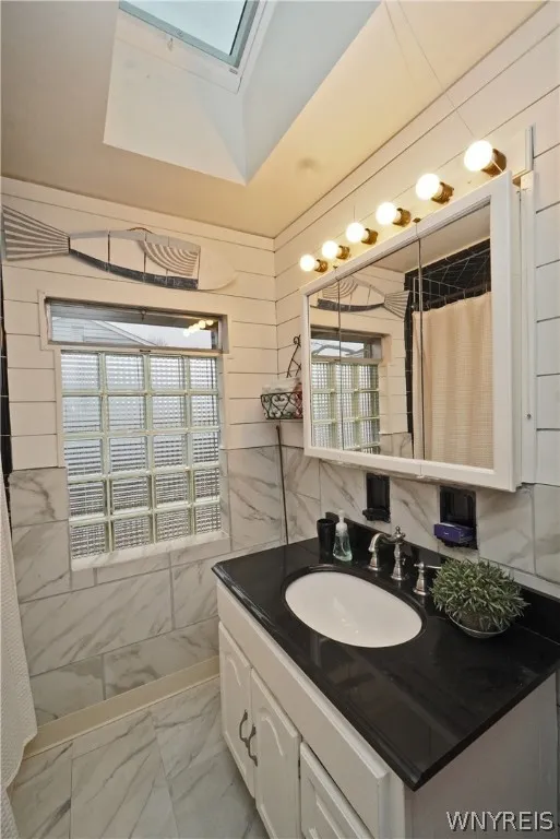 4532 Lake Shore Road, Hamburg, New York 14075, Hamburg, New York 14075, 3 Bedrooms Bedrooms, 7 Rooms Rooms,2 BathroomsBathrooms,Residential Lease,Closed,4532 Lake Shore Road, Hamburg, New York 14075,0,B1547349