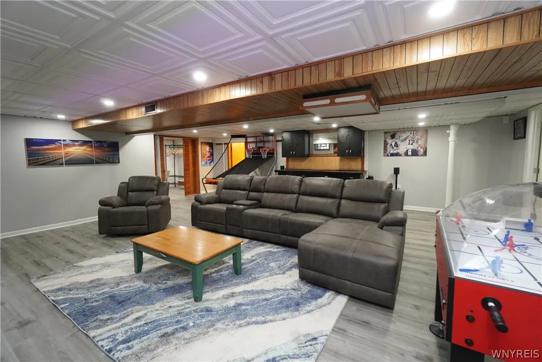 4532 Lake Shore Road, Hamburg, New York 14075, Hamburg, New York 14075, 3 Bedrooms Bedrooms, 7 Rooms Rooms,2 BathroomsBathrooms,Residential Lease,Closed,4532 Lake Shore Road, Hamburg, New York 14075,0,B1547349