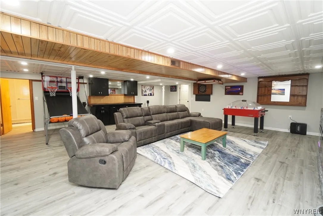 4532 Lake Shore Road, Hamburg, New York 14075, Hamburg, New York 14075, 3 Bedrooms Bedrooms, 7 Rooms Rooms,2 BathroomsBathrooms,Residential Lease,Closed,4532 Lake Shore Road, Hamburg, New York 14075,0,B1547349