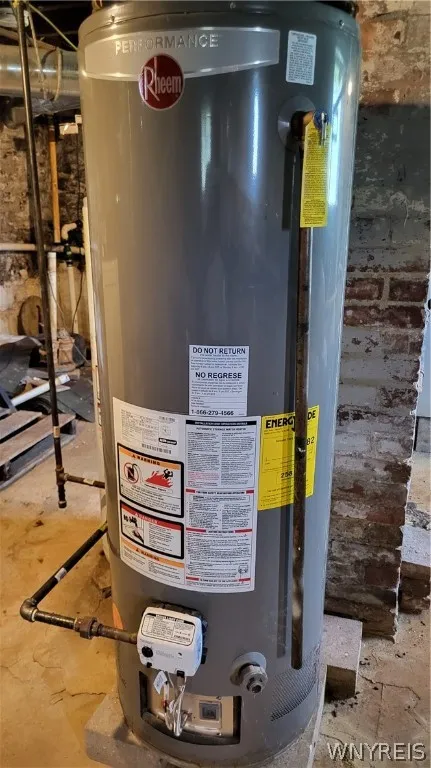 154 Oconnell Avenue, Buffalo, New York 14204, Buffalo, New York 14204, 8 Bedrooms Bedrooms, ,3 BathroomsBathrooms,Residential,Closed,154 Oconnell Avenue, Buffalo, New York 14204,0,B1547163