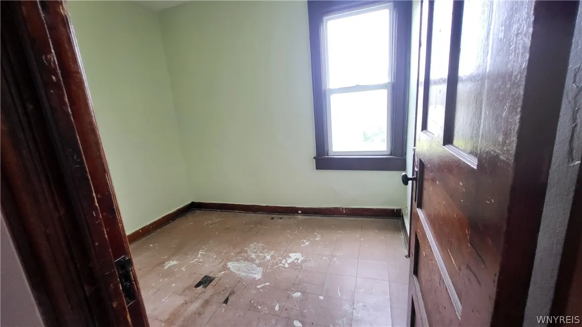 154 Oconnell Avenue, Buffalo, New York 14204, Buffalo, New York 14204, 8 Bedrooms Bedrooms, ,3 BathroomsBathrooms,Residential,Closed,154 Oconnell Avenue, Buffalo, New York 14204,0,B1547163