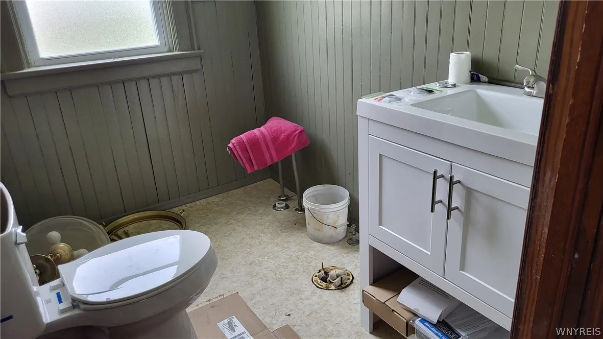 154 Oconnell Avenue, Buffalo, New York 14204, Buffalo, New York 14204, 8 Bedrooms Bedrooms, ,3 BathroomsBathrooms,Residential,Closed,154 Oconnell Avenue, Buffalo, New York 14204,0,B1547163