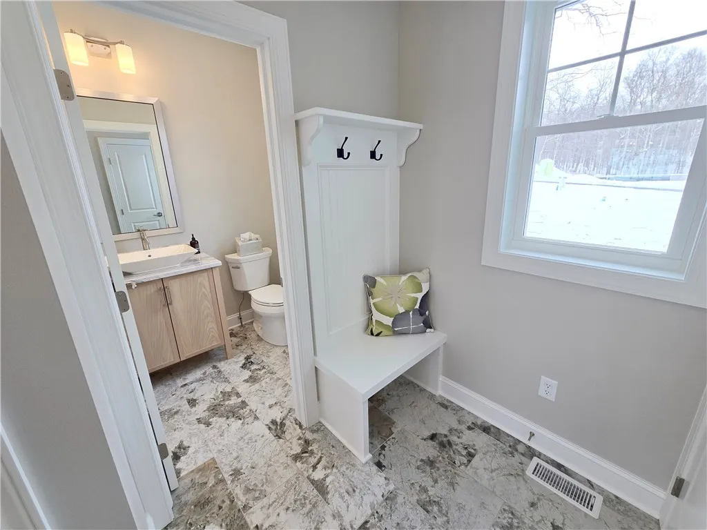 1029 Arbordale Lane, Victor, New York 14564, Victor, New York 14564, 3 Bedrooms Bedrooms, 6 Rooms Rooms,2 BathroomsBathrooms,Residential,For Sale,1029 Arbordale Lane, Victor, New York 14564,0,R1546695