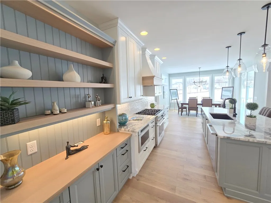 1029 Arbordale Lane, Victor, New York 14564, Victor, New York 14564, 3 Bedrooms Bedrooms, 6 Rooms Rooms,2 BathroomsBathrooms,Residential,For Sale,1029 Arbordale Lane, Victor, New York 14564,0,R1546695