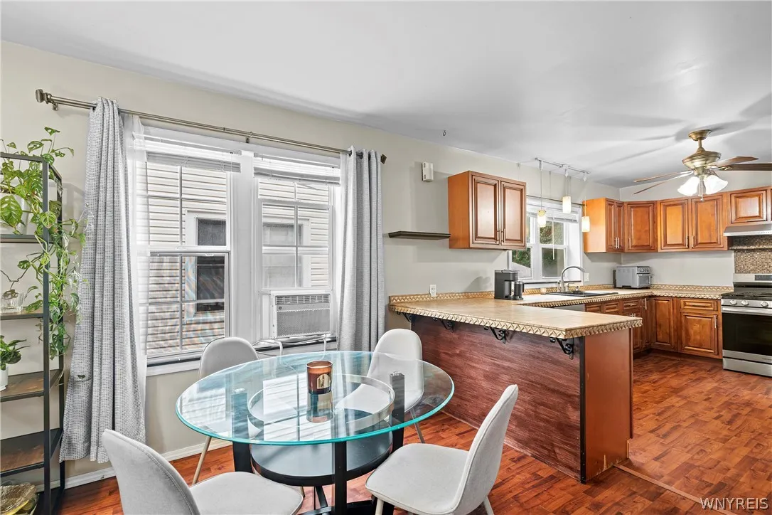 119 Albert Avenue, Buffalo, New York 14207, Buffalo, New York 14207, 3 Bedrooms Bedrooms, 5 Rooms Rooms,1 BathroomBathrooms,Residential,Closed,119 Albert Avenue, Buffalo, New York 14207,0,B1547829