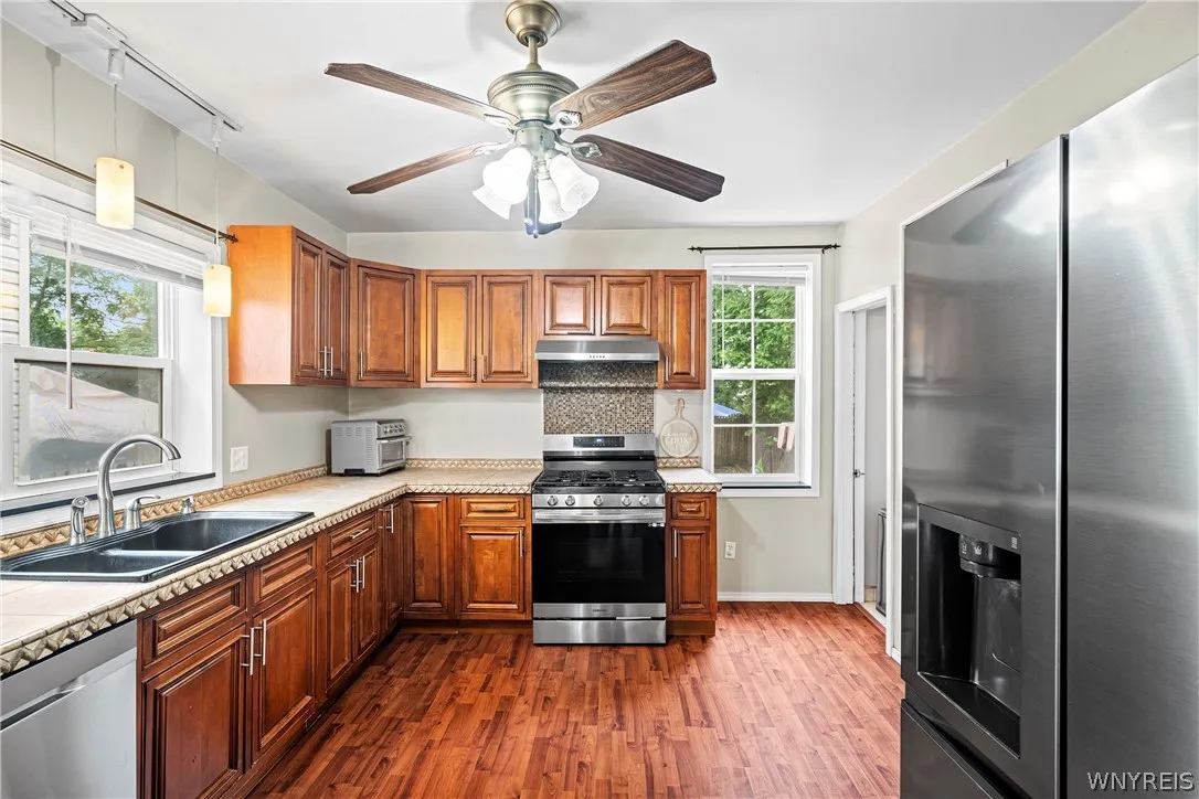 119 Albert Avenue, Buffalo, New York 14207, Buffalo, New York 14207, 3 Bedrooms Bedrooms, 5 Rooms Rooms,1 BathroomBathrooms,Residential,Closed,119 Albert Avenue, Buffalo, New York 14207,0,B1547829
