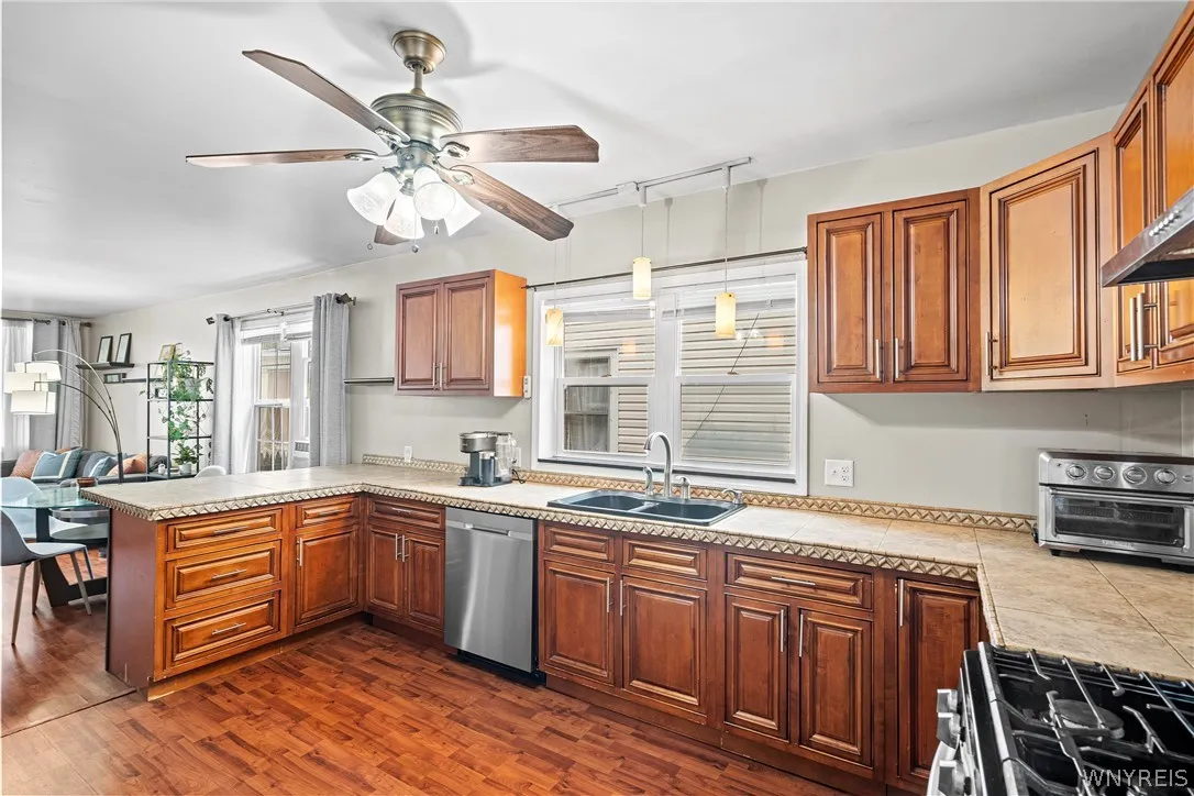 119 Albert Avenue, Buffalo, New York 14207, Buffalo, New York 14207, 3 Bedrooms Bedrooms, 5 Rooms Rooms,1 BathroomBathrooms,Residential,Closed,119 Albert Avenue, Buffalo, New York 14207,0,B1547829