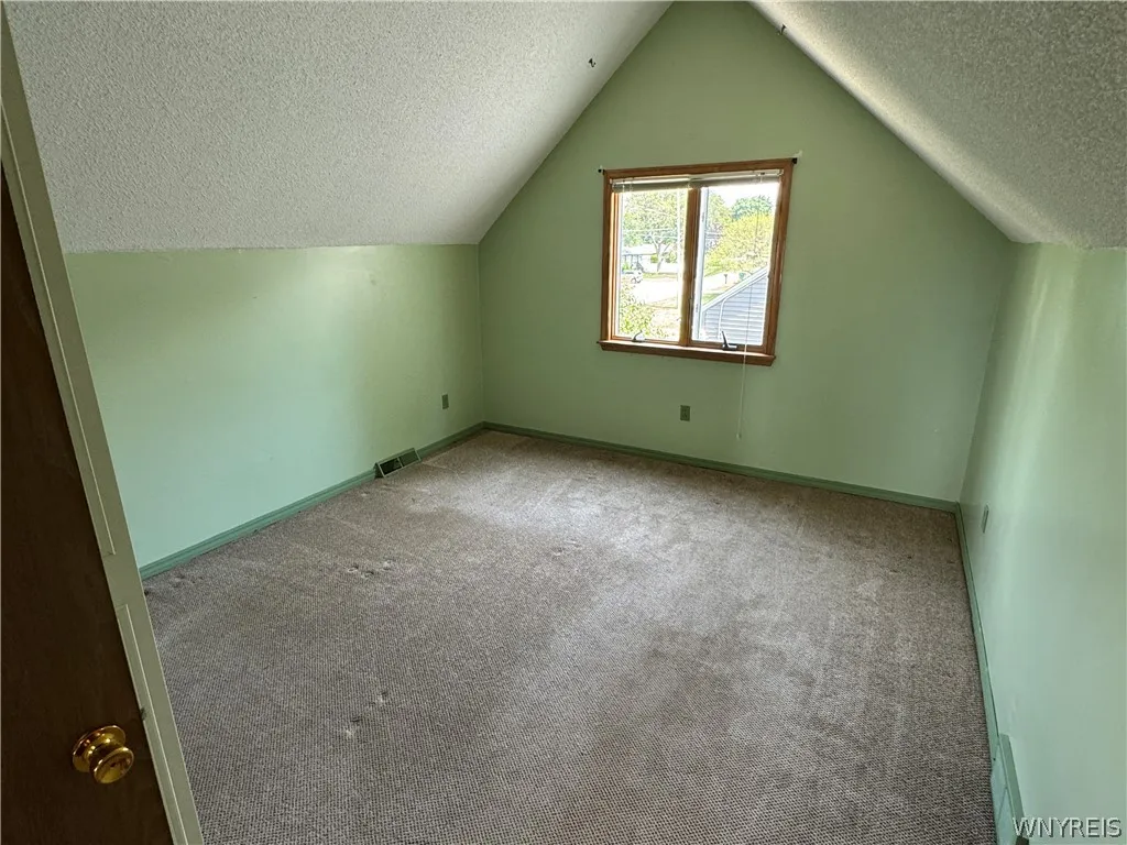 3857 Harvard Street, Hamburg, New York 14075, Hamburg, New York 14075, 4 Bedrooms Bedrooms, 7 Rooms Rooms,1 BathroomBathrooms,Residential,Closed,3857 Harvard Street, Hamburg, New York 14075,0,B1548045