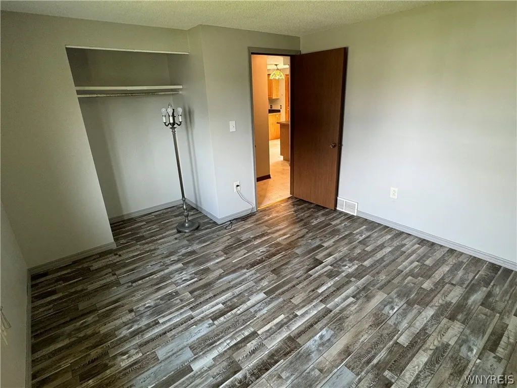 3857 Harvard Street, Hamburg, New York 14075, Hamburg, New York 14075, 4 Bedrooms Bedrooms, 7 Rooms Rooms,1 BathroomBathrooms,Residential,Closed,3857 Harvard Street, Hamburg, New York 14075,0,B1548045