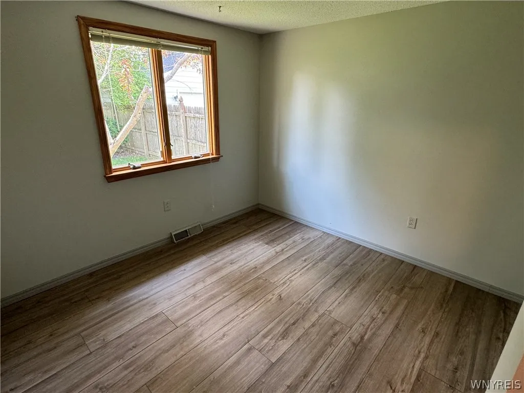 3857 Harvard Street, Hamburg, New York 14075, Hamburg, New York 14075, 4 Bedrooms Bedrooms, 7 Rooms Rooms,1 BathroomBathrooms,Residential,Closed,3857 Harvard Street, Hamburg, New York 14075,0,B1548045