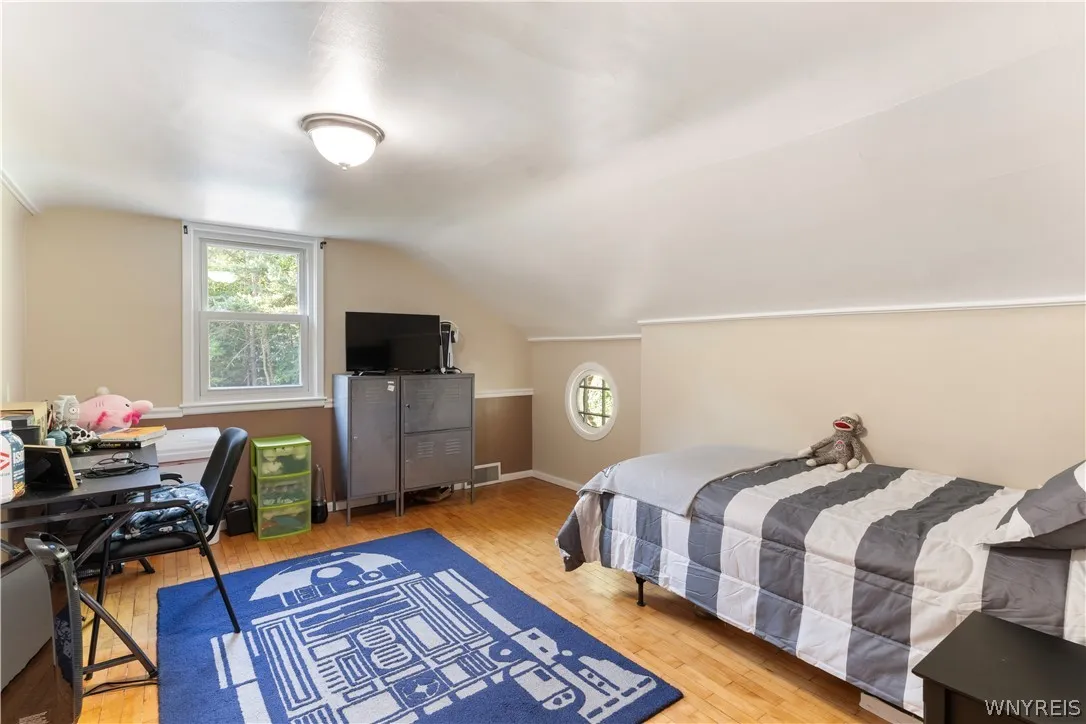 240 Muegel Road, Amherst, New York 14051, Amherst, New York 14051, 3 Bedrooms Bedrooms, 6 Rooms Rooms,2 BathroomsBathrooms,Residential,Closed,240 Muegel Road, Amherst, New York 14051,0,B1547721