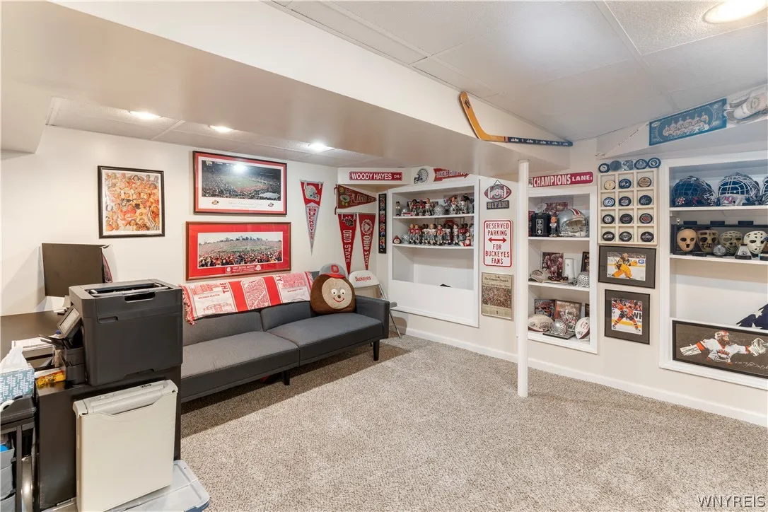 240 Muegel Road, Amherst, New York 14051, Amherst, New York 14051, 3 Bedrooms Bedrooms, 6 Rooms Rooms,2 BathroomsBathrooms,Residential,Closed,240 Muegel Road, Amherst, New York 14051,0,B1547721