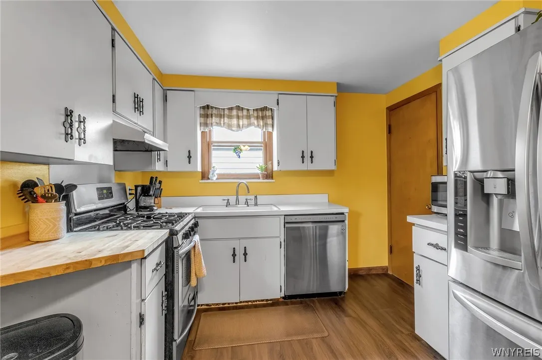 256 Westfield Road, Amherst, New York 14226, Amherst, New York 14226, 4 Bedrooms Bedrooms, 8 Rooms Rooms,2 BathroomsBathrooms,Residential,Closed,256 Westfield Road, Amherst, New York 14226,0,B1548100