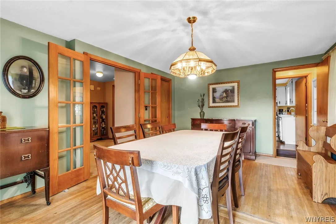 256 Westfield Road, Amherst, New York 14226, Amherst, New York 14226, 4 Bedrooms Bedrooms, 8 Rooms Rooms,2 BathroomsBathrooms,Residential,Closed,256 Westfield Road, Amherst, New York 14226,0,B1548100