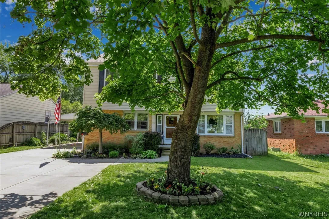 256 Westfield Road, Amherst, New York 14226, Amherst, New York 14226, 4 Bedrooms Bedrooms, 8 Rooms Rooms,2 BathroomsBathrooms,Residential,Closed,256 Westfield Road, Amherst, New York 14226,0,B1548100