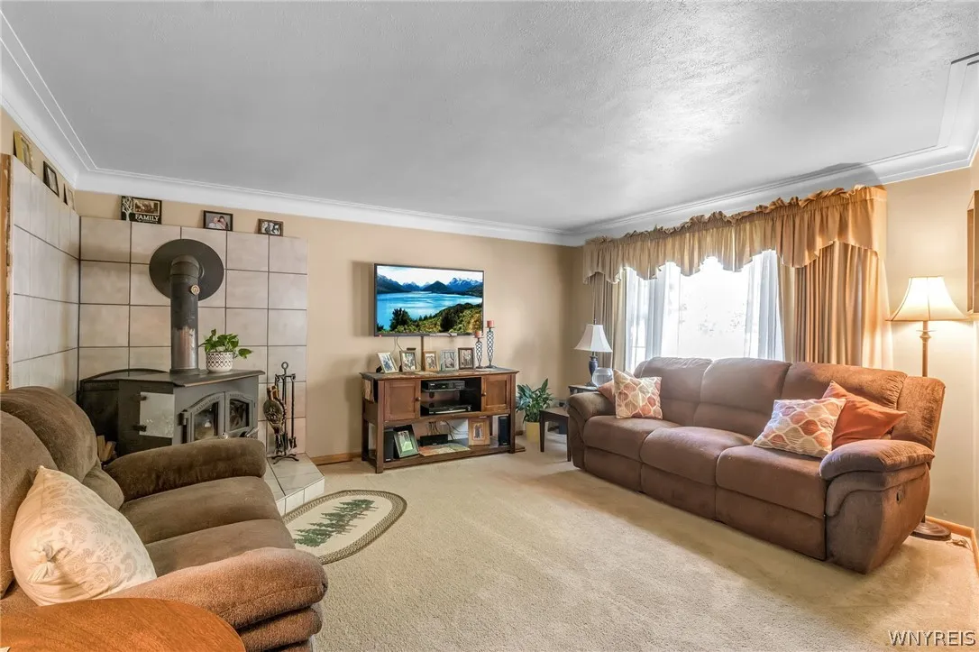 256 Westfield Road, Amherst, New York 14226, Amherst, New York 14226, 4 Bedrooms Bedrooms, 8 Rooms Rooms,2 BathroomsBathrooms,Residential,Closed,256 Westfield Road, Amherst, New York 14226,0,B1548100
