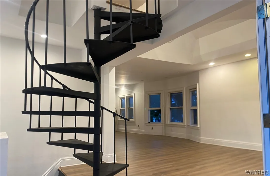226 Breckenridge Street 2, Buffalo, New York 14213, Buffalo, New York 14213, 4 Bedrooms Bedrooms, ,2 BathroomsBathrooms,Residential,Closed,226 Breckenridge Street 2, Buffalo, New York 14213,0,B1547595