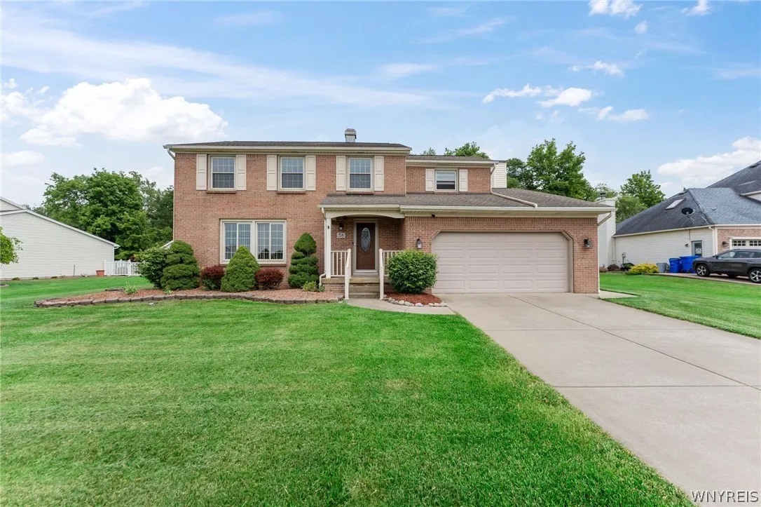 58 Meadowdale Lane, West Seneca, New York 14224, West Seneca, New York 14224, 4 Bedrooms Bedrooms, 8 Rooms Rooms,2 BathroomsBathrooms,Residential,Closed,58 Meadowdale Lane, West Seneca, New York 14224,0,B1547918