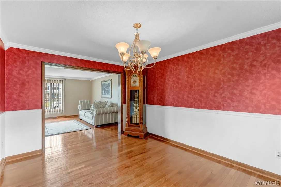 58 Meadowdale Lane, West Seneca, New York 14224, West Seneca, New York 14224, 4 Bedrooms Bedrooms, 8 Rooms Rooms,2 BathroomsBathrooms,Residential,Closed,58 Meadowdale Lane, West Seneca, New York 14224,0,B1547918