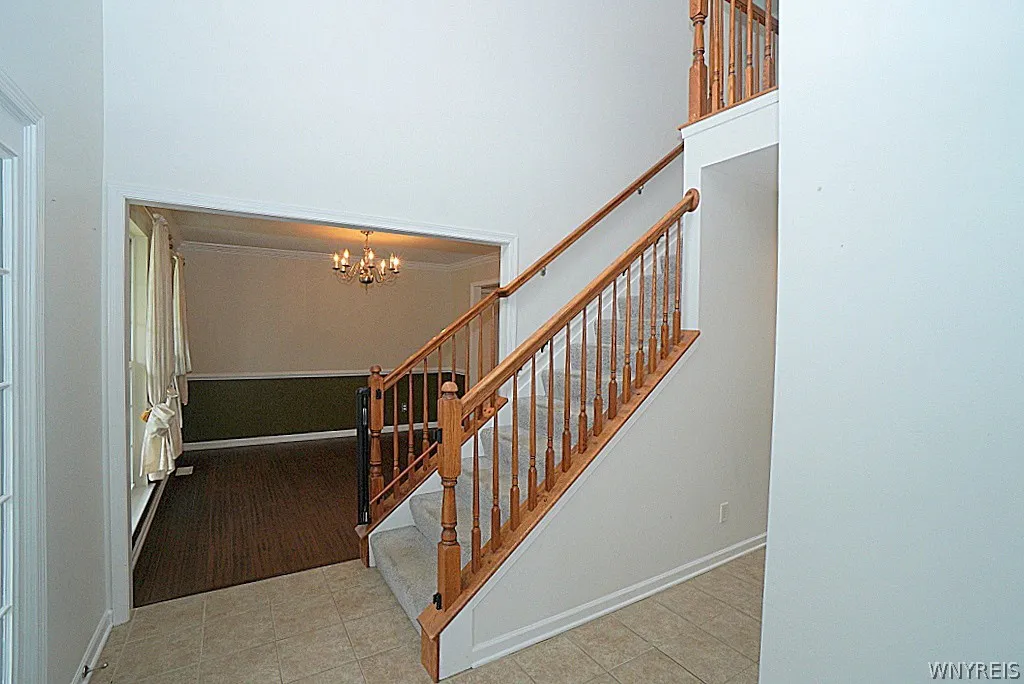 2223 Fox Chase Road, Hamburg, New York 14085, Hamburg, New York 14085, 4 Bedrooms Bedrooms, 9 Rooms Rooms,2 BathroomsBathrooms,Residential,Closed,2223 Fox Chase Road, Hamburg, New York 14085,0,B1548284