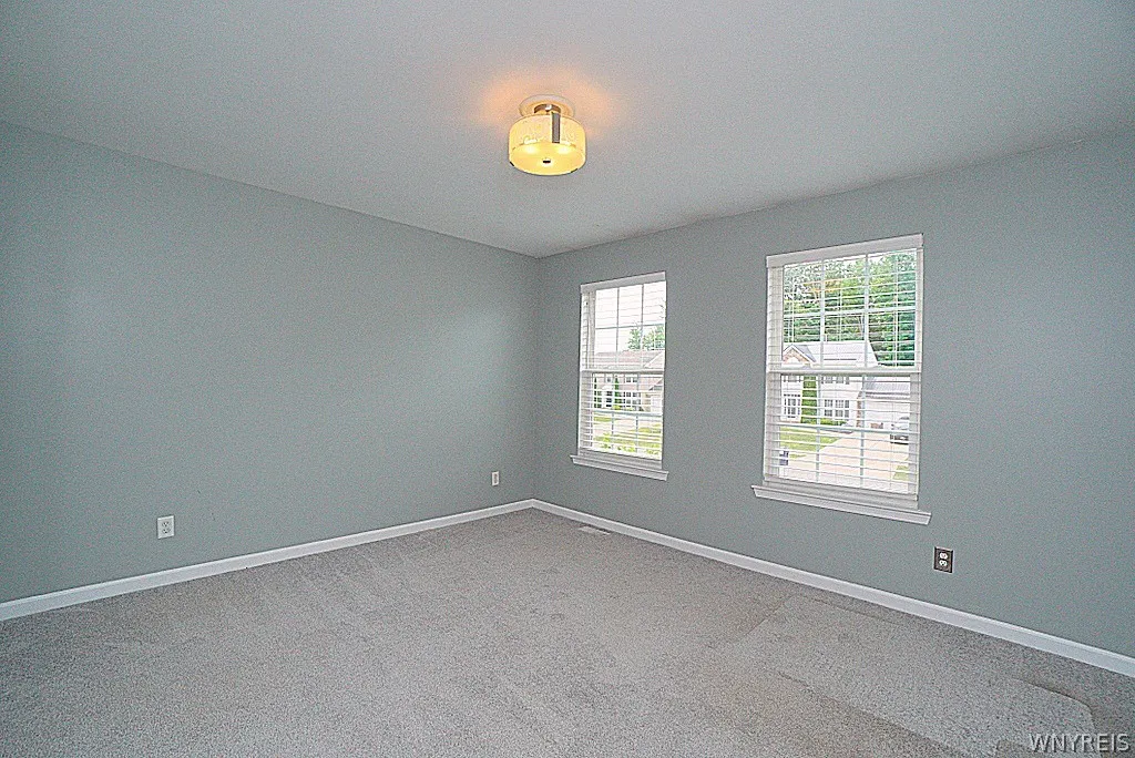 2223 Fox Chase Road, Hamburg, New York 14085, Hamburg, New York 14085, 4 Bedrooms Bedrooms, 9 Rooms Rooms,2 BathroomsBathrooms,Residential,Closed,2223 Fox Chase Road, Hamburg, New York 14085,0,B1548284
