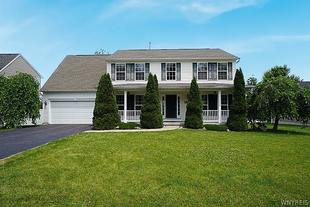 2223 Fox Chase Road, Hamburg, New York 14085, Hamburg, New York 14085, 4 Bedrooms Bedrooms, 9 Rooms Rooms,2 BathroomsBathrooms,Residential,Closed,2223 Fox Chase Road, Hamburg, New York 14085,0,B1548284