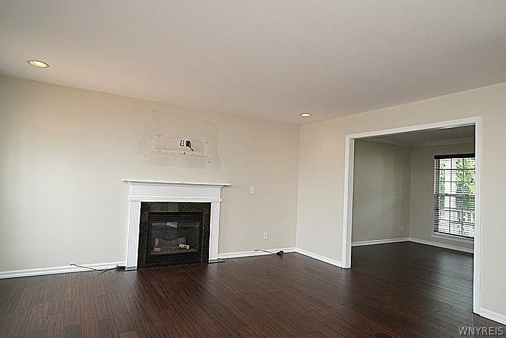 2223 Fox Chase Road, Hamburg, New York 14085, Hamburg, New York 14085, 4 Bedrooms Bedrooms, 9 Rooms Rooms,2 BathroomsBathrooms,Residential,Closed,2223 Fox Chase Road, Hamburg, New York 14085,0,B1548284