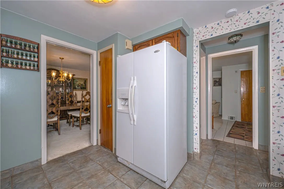 258 Forbes Ave. Avenue, Tonawanda-town, New York 1, Tonawanda, New York 14150, 4 Bedrooms Bedrooms, 8 Rooms Rooms,1 BathroomBathrooms,Residential,Closed,258 Forbes Ave. Avenue, Tonawanda-town, New York 1,0,B1548128