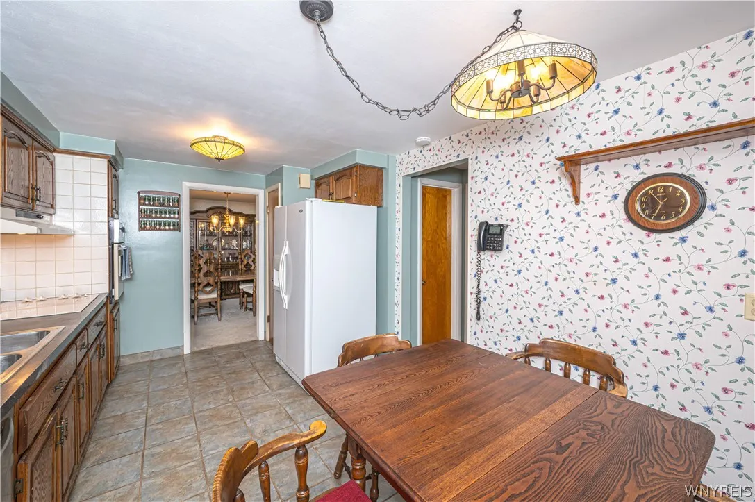 258 Forbes Ave. Avenue, Tonawanda-town, New York 1, Tonawanda, New York 14150, 4 Bedrooms Bedrooms, 8 Rooms Rooms,1 BathroomBathrooms,Residential,Closed,258 Forbes Ave. Avenue, Tonawanda-town, New York 1,0,B1548128