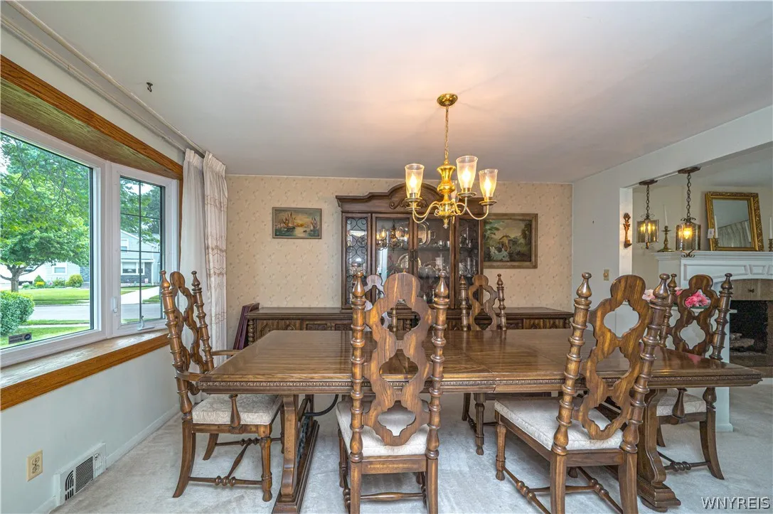 258 Forbes Ave. Avenue, Tonawanda-town, New York 1, Tonawanda, New York 14150, 4 Bedrooms Bedrooms, 8 Rooms Rooms,1 BathroomBathrooms,Residential,Closed,258 Forbes Ave. Avenue, Tonawanda-town, New York 1,0,B1548128