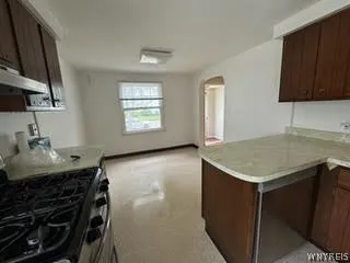 199 Calvin Court North, Tonawanda-town, New York 1, Tonawanda, New York 14150, 4 Bedrooms Bedrooms, 6 Rooms Rooms,2 BathroomsBathrooms,Residential,Closed,199 Calvin Court North, Tonawanda-town, New York 1,0,B1548446