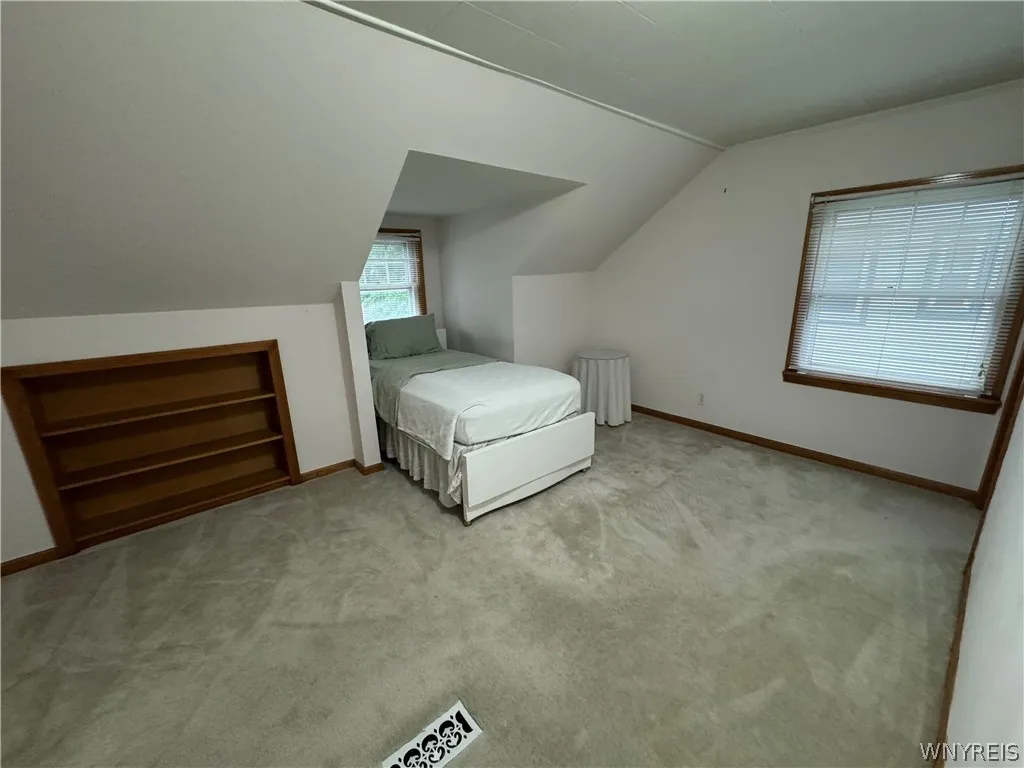 199 Calvin Court North, Tonawanda-town, New York 1, Tonawanda, New York 14150, 4 Bedrooms Bedrooms, 6 Rooms Rooms,2 BathroomsBathrooms,Residential,Closed,199 Calvin Court North, Tonawanda-town, New York 1,0,B1548446