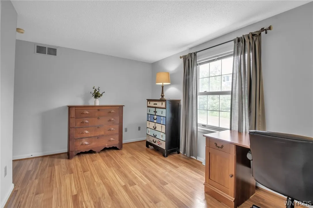4264 Tisbury Lane, Hamburg, New York 14075, Hamburg, New York 14075, 3 Bedrooms Bedrooms, 9 Rooms Rooms,2 BathroomsBathrooms,Residential,Closed,4264 Tisbury Lane, Hamburg, New York 14075,0,B1548553