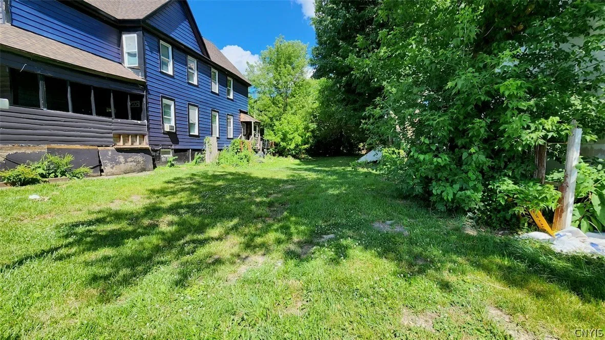 324 North Beech Street, Syracuse, New York 13203, Syracuse, New York 13203, 3 Bedrooms Bedrooms, ,1 BathroomBathrooms,Land,For Sale,324 North Beech Street, Syracuse, New York 13203,0,S1548819