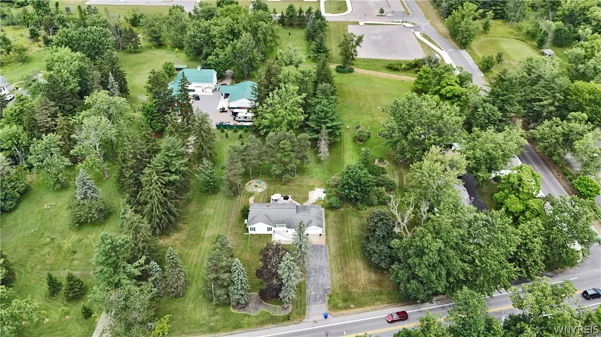 4740 Seneca Street, West Seneca, New York 14224, West Seneca, New York 14224, 3 Bedrooms Bedrooms, 6 Rooms Rooms,1 BathroomBathrooms,Residential,Closed,4740 Seneca Street, West Seneca, New York 14224,0,B1548693