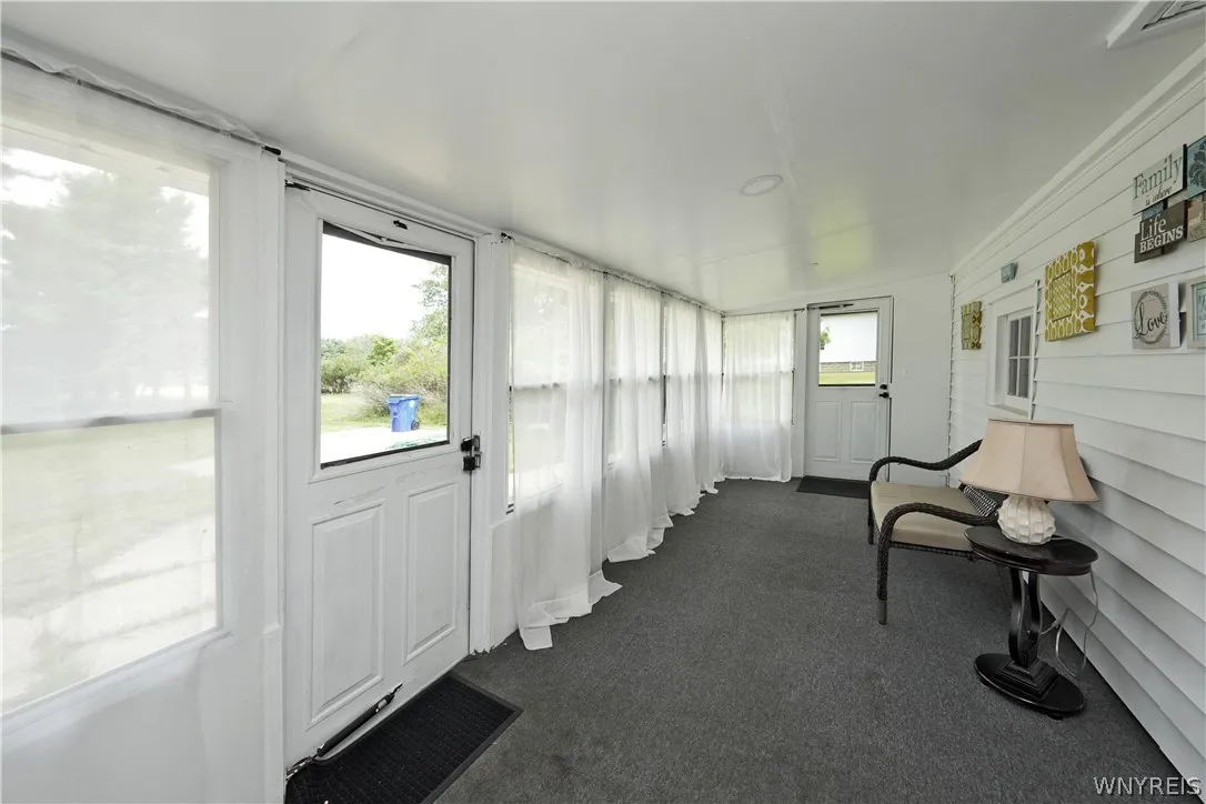 4740 Seneca Street, West Seneca, New York 14224, West Seneca, New York 14224, 3 Bedrooms Bedrooms, 6 Rooms Rooms,1 BathroomBathrooms,Residential,Closed,4740 Seneca Street, West Seneca, New York 14224,0,B1548693