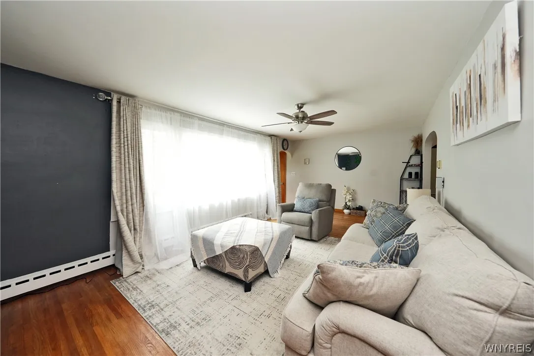 4740 Seneca Street, West Seneca, New York 14224, West Seneca, New York 14224, 3 Bedrooms Bedrooms, 6 Rooms Rooms,1 BathroomBathrooms,Residential,Closed,4740 Seneca Street, West Seneca, New York 14224,0,B1548693
