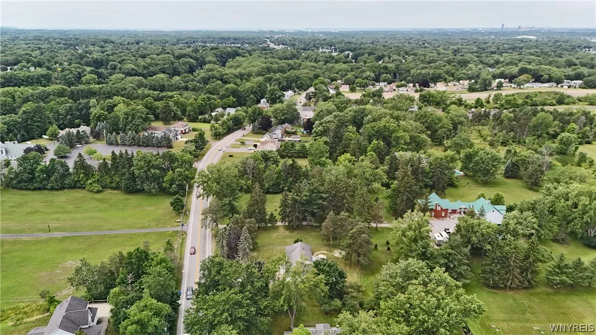 4740 Seneca Street, West Seneca, New York 14224, West Seneca, New York 14224, 3 Bedrooms Bedrooms, 6 Rooms Rooms,1 BathroomBathrooms,Residential,Closed,4740 Seneca Street, West Seneca, New York 14224,0,B1548693