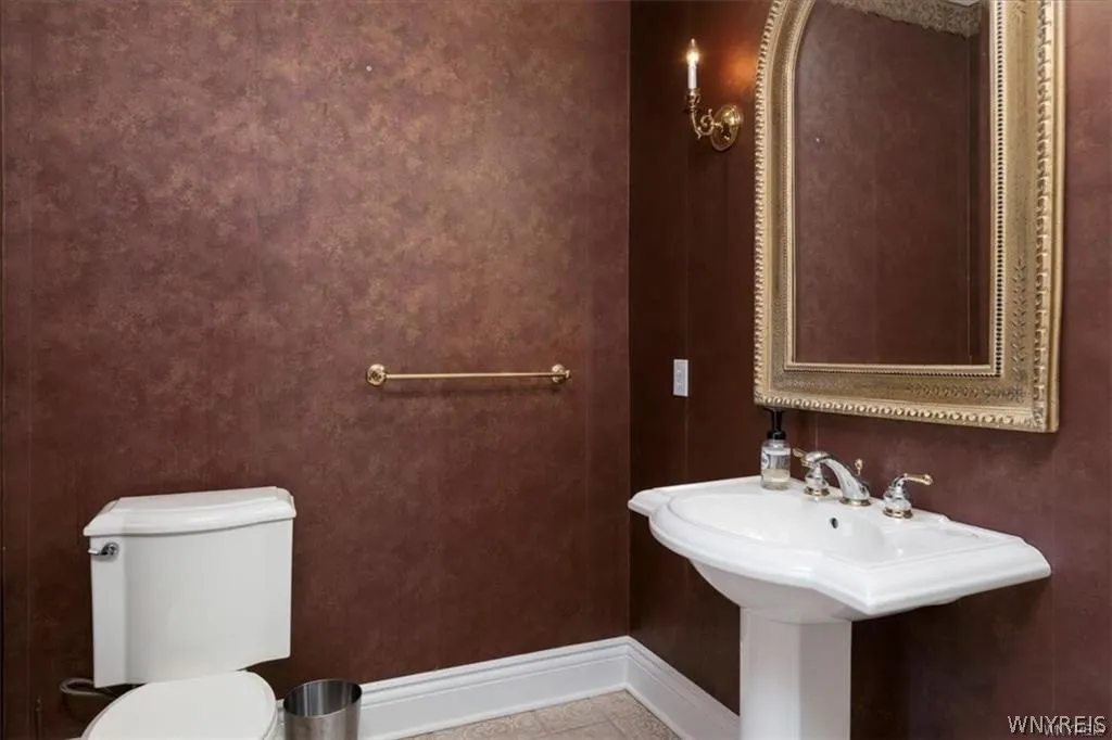 8 Willowbrook Drive, Orchard Park, New York 14127, Orchard Park, New York 14127, 4 Bedrooms Bedrooms, 8 Rooms Rooms,3 BathroomsBathrooms,Residential Lease,Closed,8 Willowbrook Drive, Orchard Park, New York 14127,0,B1547161