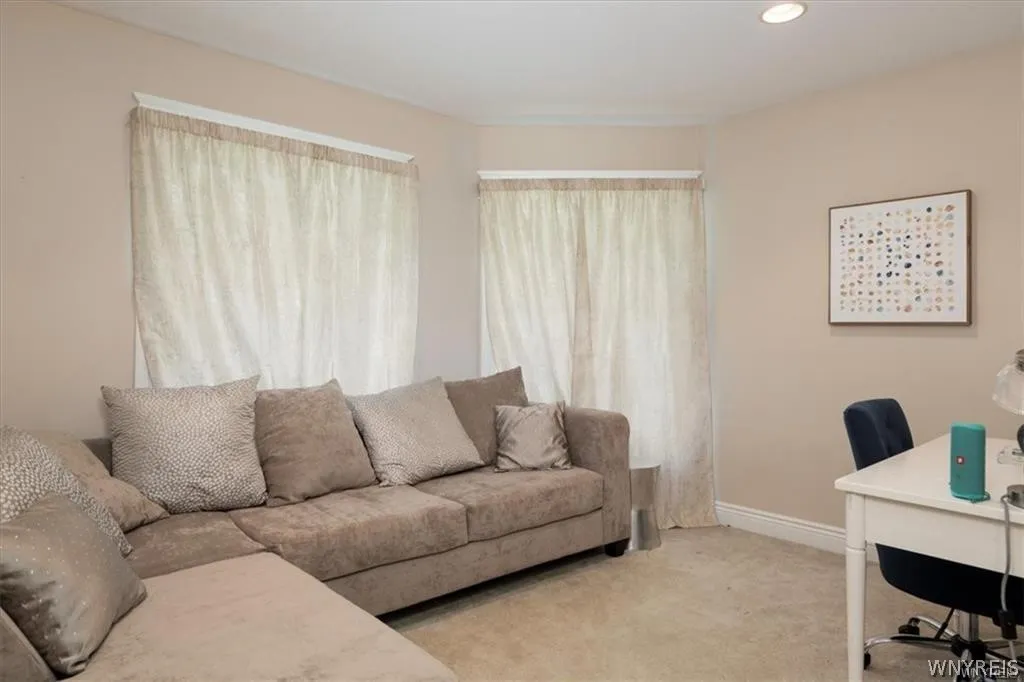 8 Willowbrook Drive, Orchard Park, New York 14127, Orchard Park, New York 14127, 4 Bedrooms Bedrooms, 8 Rooms Rooms,3 BathroomsBathrooms,Residential Lease,Closed,8 Willowbrook Drive, Orchard Park, New York 14127,0,B1547161
