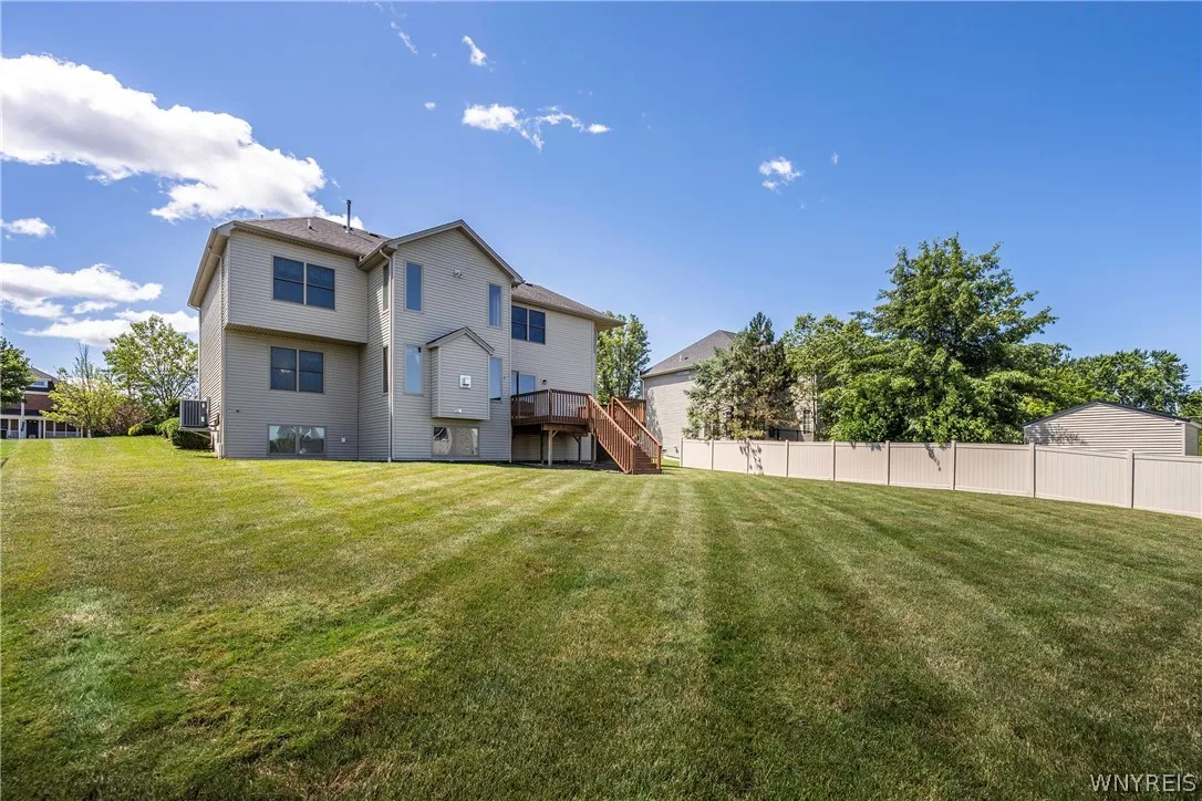 3118 Cloverbank Road, Hamburg, New York 14075, Hamburg, New York 14075, 4 Bedrooms Bedrooms, 10 Rooms Rooms,2 BathroomsBathrooms,Residential,Closed,3118 Cloverbank Road, Hamburg, New York 14075,0,B1549442
