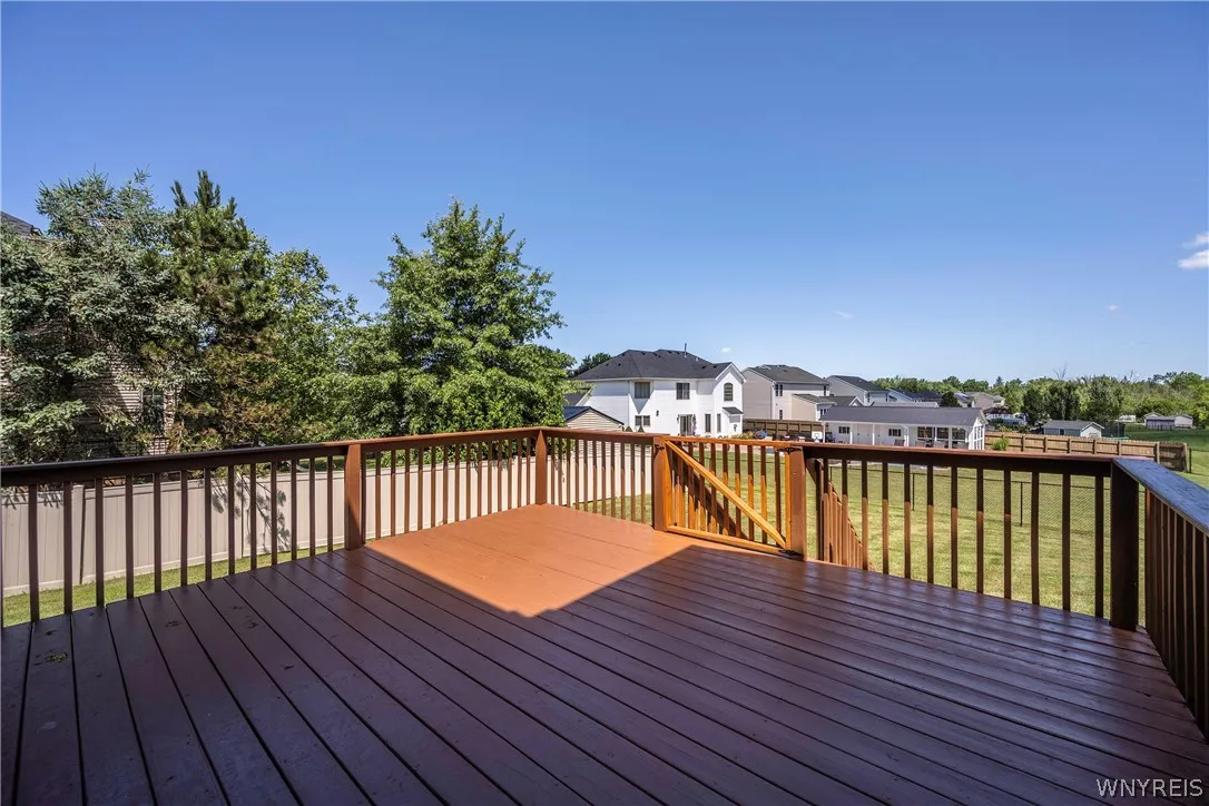 3118 Cloverbank Road, Hamburg, New York 14075, Hamburg, New York 14075, 4 Bedrooms Bedrooms, 10 Rooms Rooms,2 BathroomsBathrooms,Residential,Closed,3118 Cloverbank Road, Hamburg, New York 14075,0,B1549442